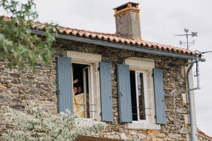 Dernier coup d'oeil avant le mariage - mariage Vendée